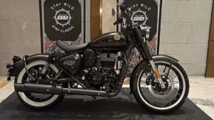 Royal Enfield Classic 350 Bobber Launched at ₹1.49 Lakh Price Features and Retro Design Highlights