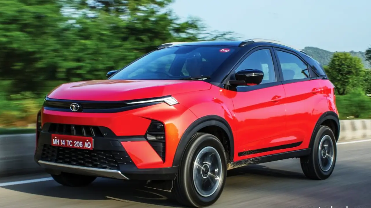 Tata Nexon leading sub 4m SUV sales chart with top models like Punch and Sonet